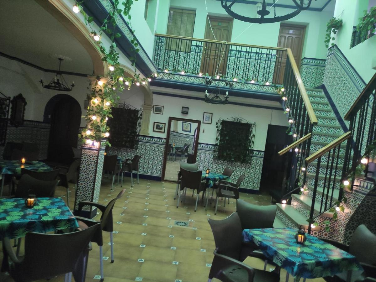 פוסאדס Hostal Restaurante Bar Cafeteria La Melchora מראה חיצוני תמונה